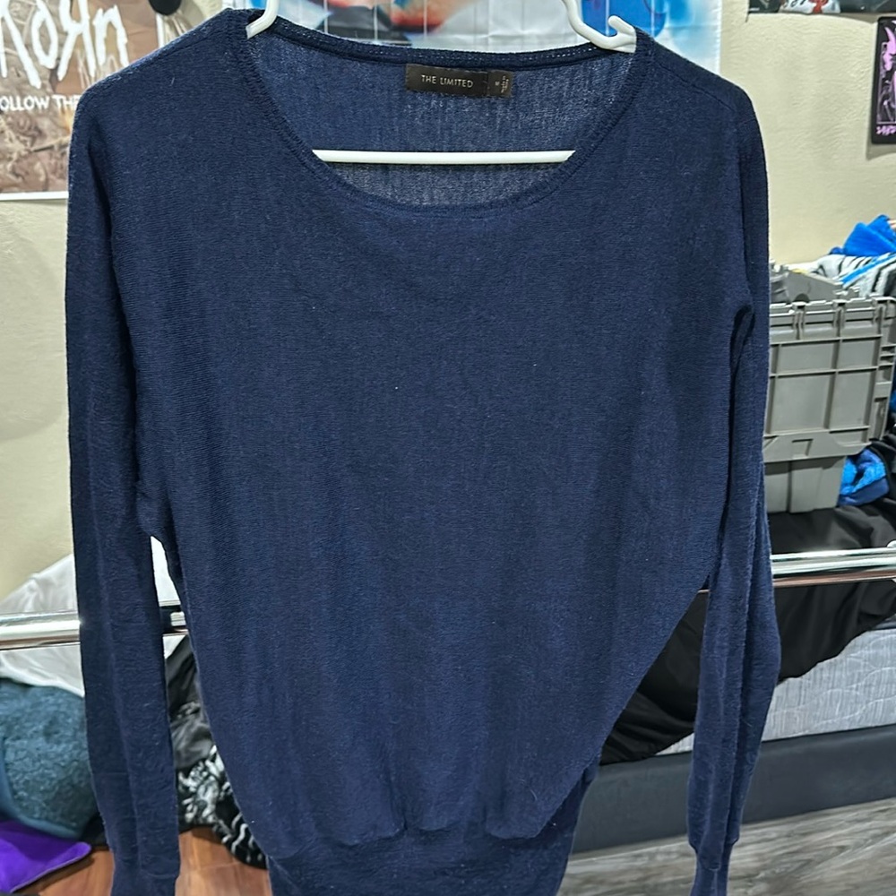 The Limited blue long sleeve sweater size medium